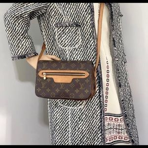 ❄️Vintage St. Germaine PM❄️